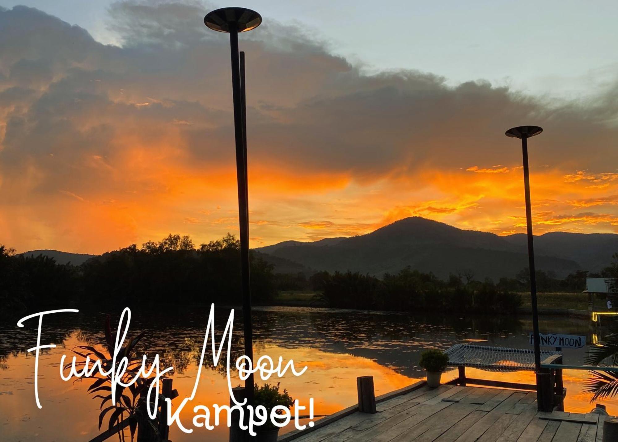 Albergue Funky Moon Kampot Exterior foto